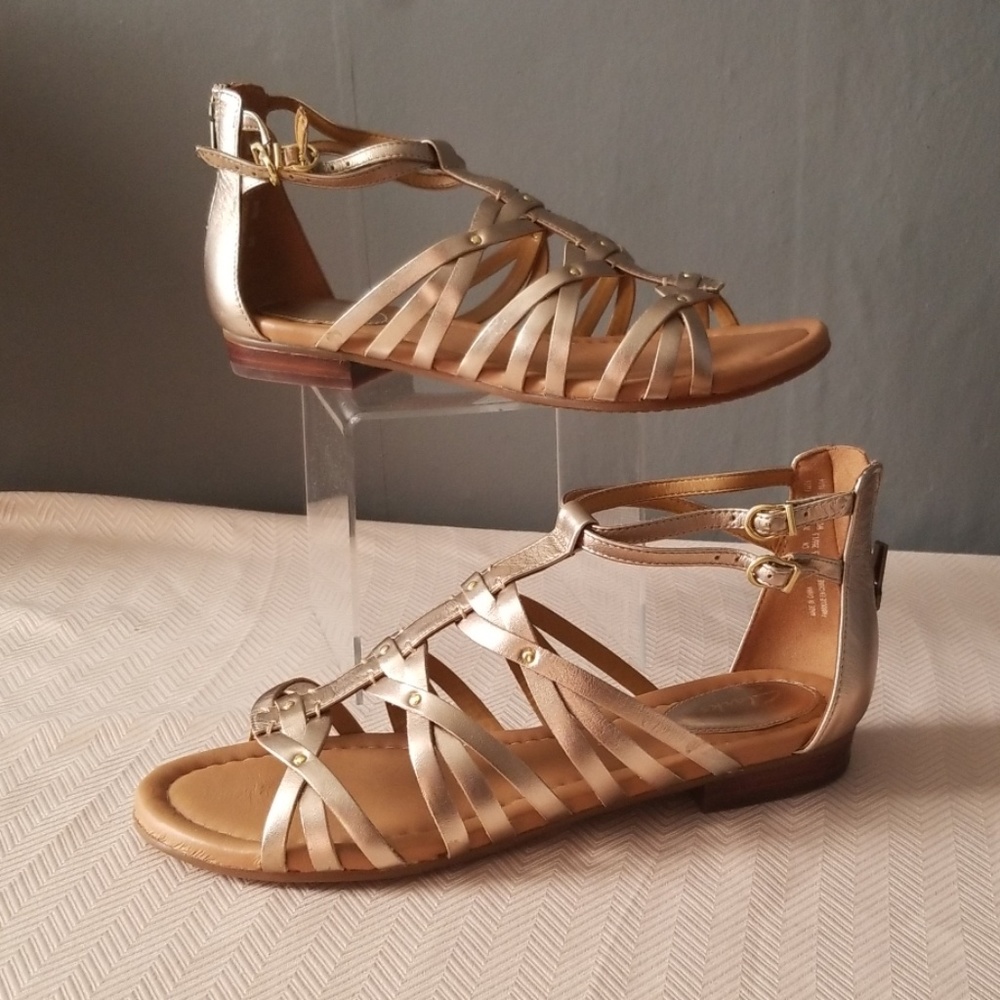 Clark's gladiator gold leather sandals size 10